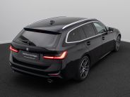 Foto Nummer 7: BMW 330i